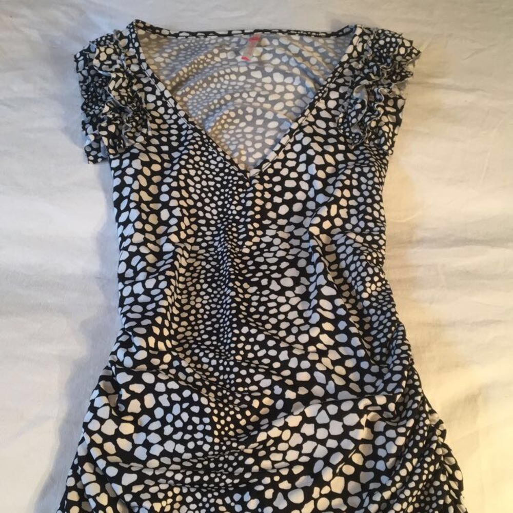 Sleeveless Blouse